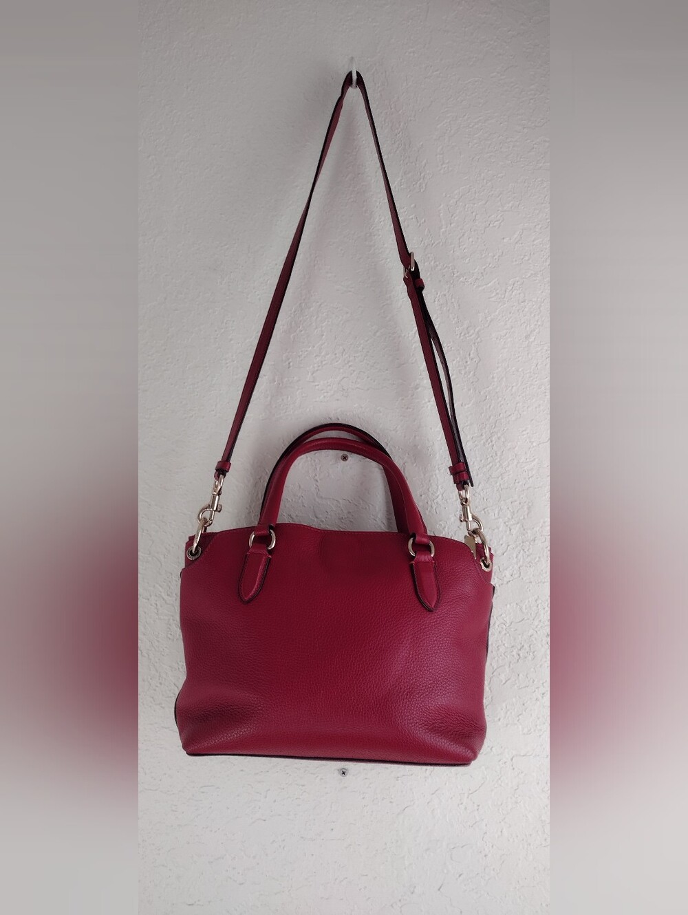Coach 19117 Red Pebbled Leather Satchel Crossbody Bag Gold C Charm - Picture 14 of 16